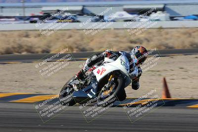 media/Dec-18-2022-SoCal Trackdays (Sun) [[8099a50955]]/Turn 4 (1pm)/